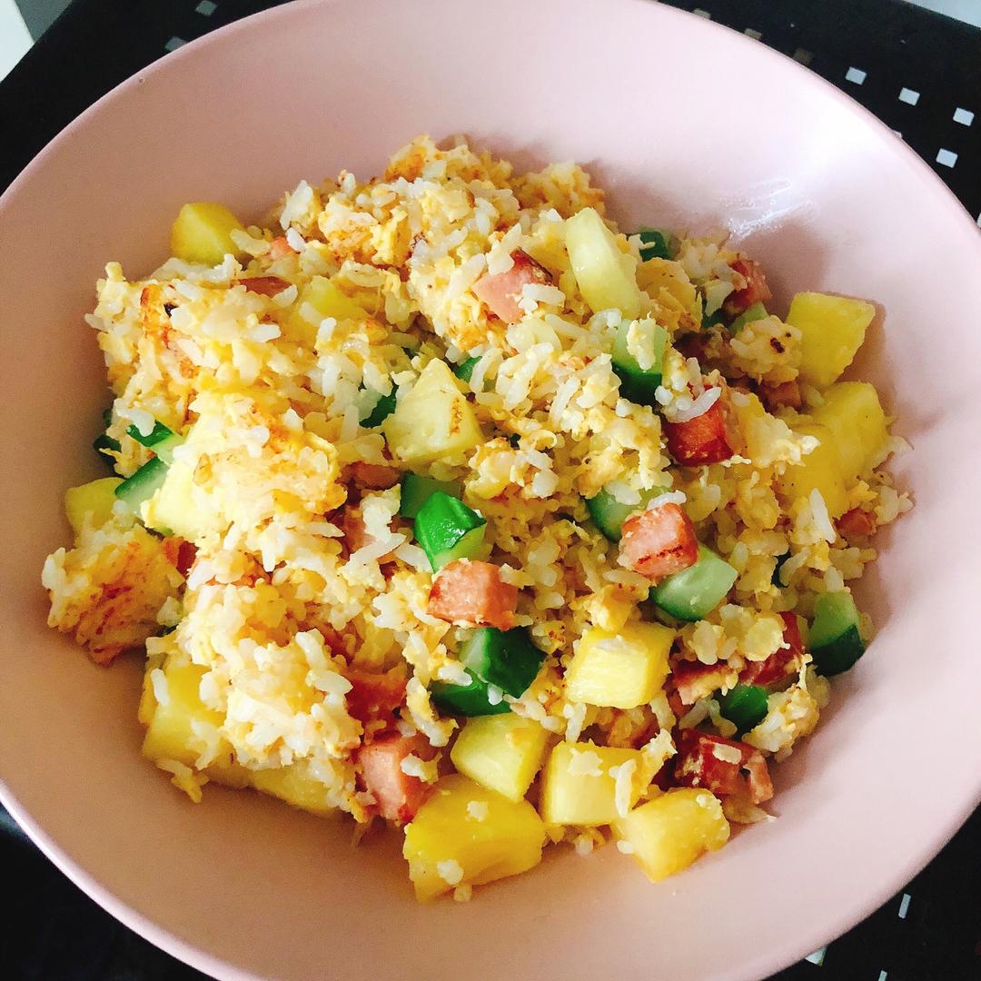 菠萝炒饭