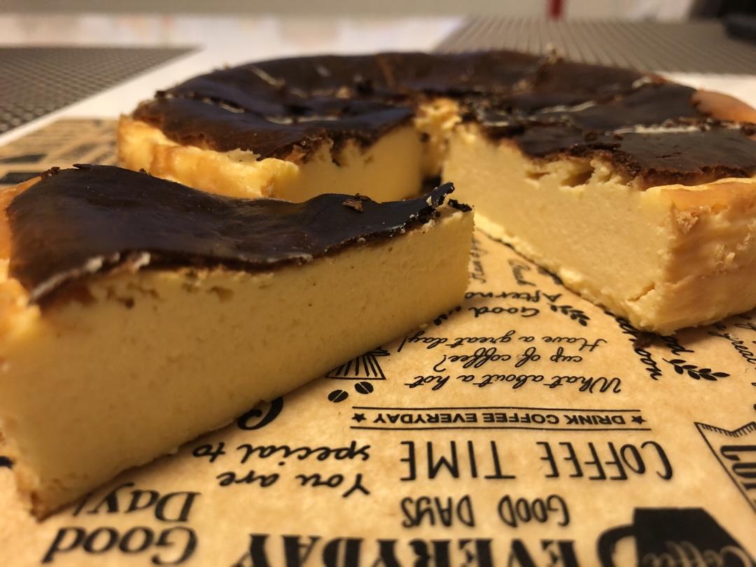 巴斯克式芝士蛋糕