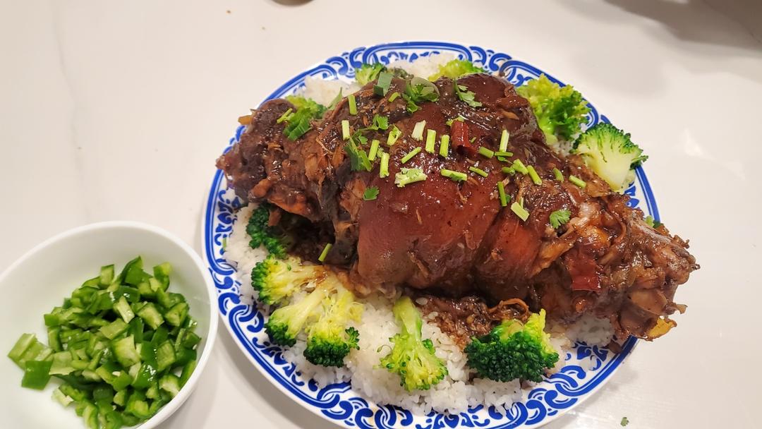 【红烧肘子】（家庭版卤蹄膀）