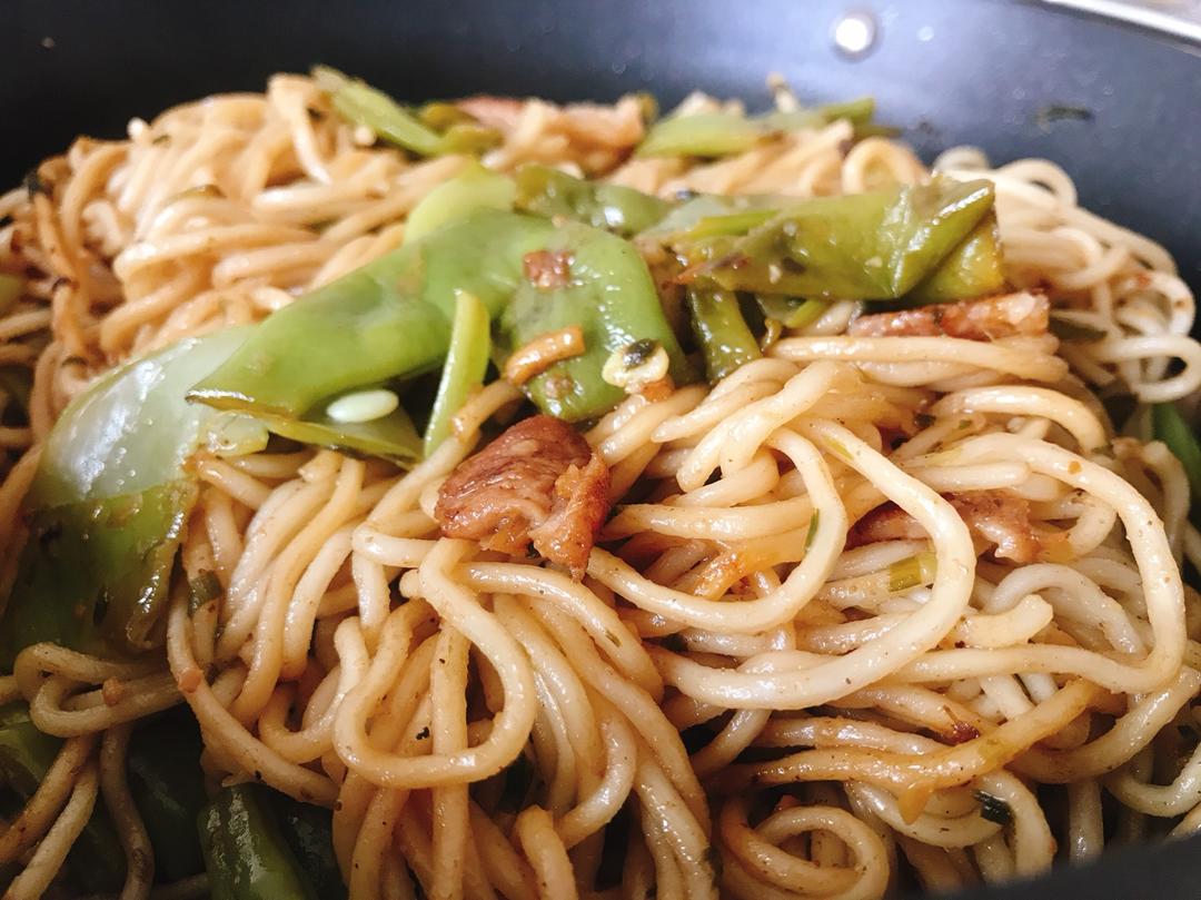 芸豆焖面（附万能的腌肉不老的办法）