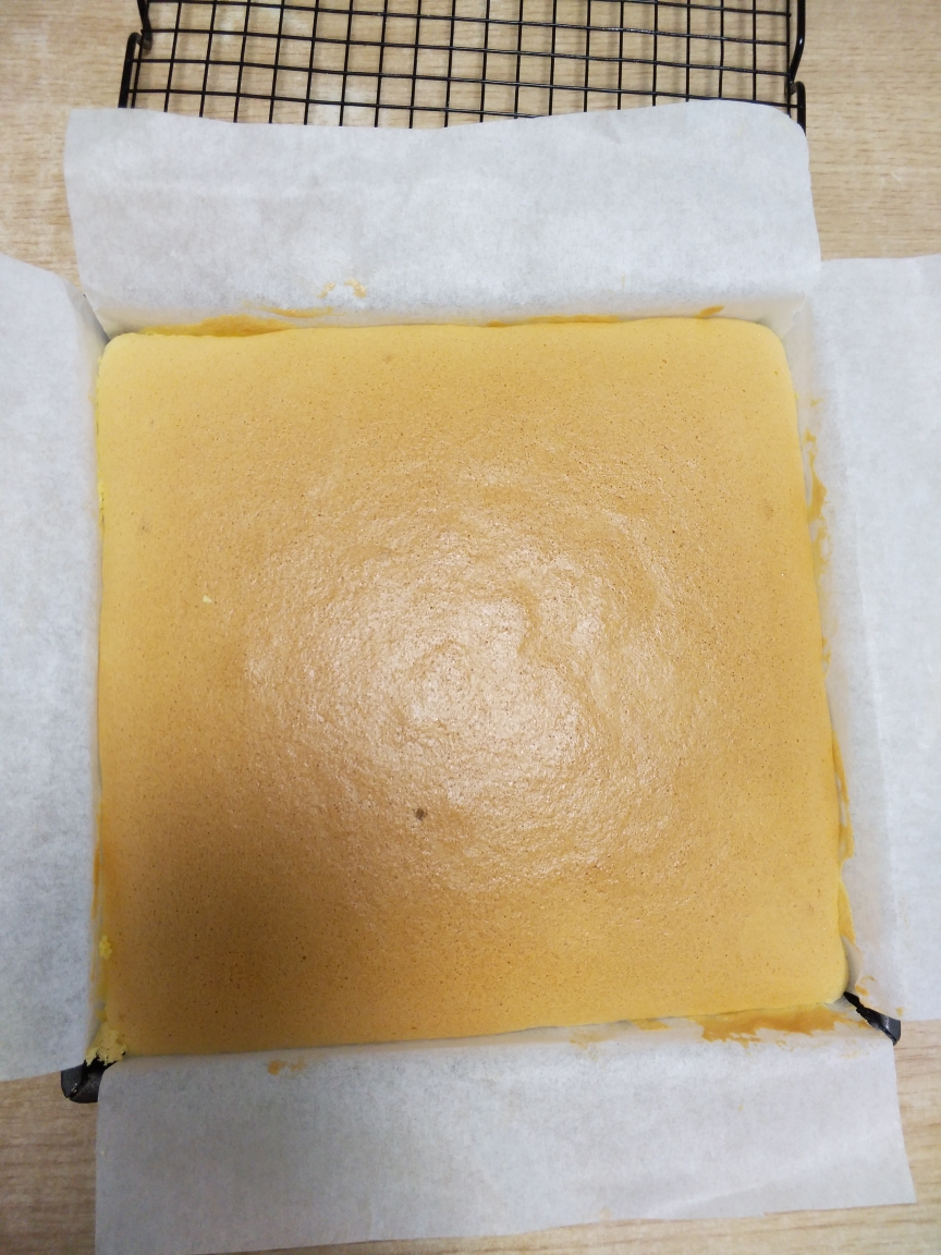 香橙古早蛋糕（烫面水浴法）的做法 步骤16