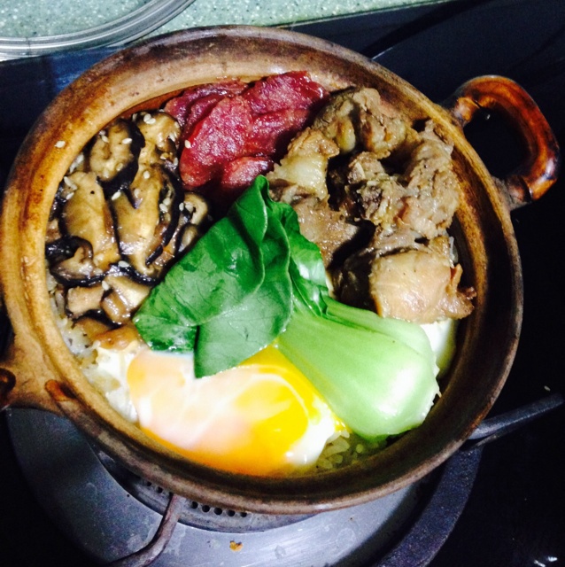 香肠煲仔饭