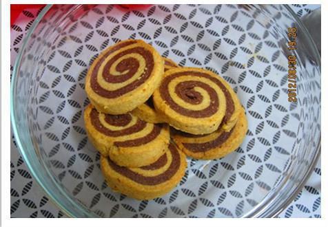 可可卷心酥的做法