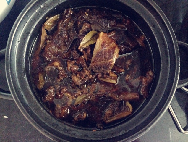 卤牛筋
