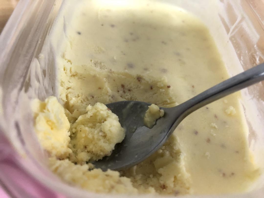 自制冰淇淋（懒人版无需搅拌的冰淇淋）