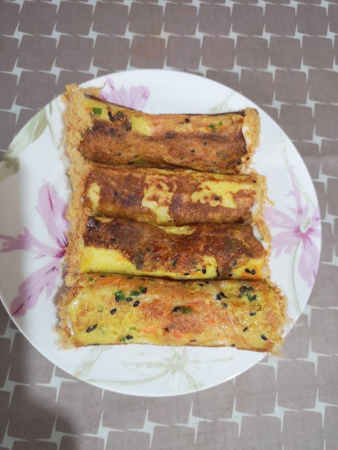 会拉丝的肉松芝士吐司卷