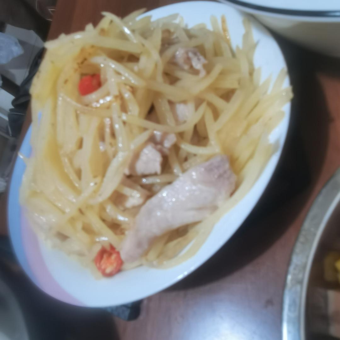 醋溜土豆丝炒肉