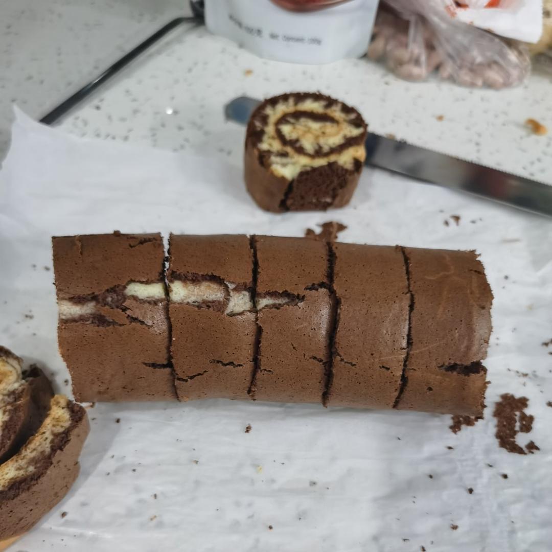 可可奶油蛋糕卷🍫浓郁巧克力口感❗（不消泡）