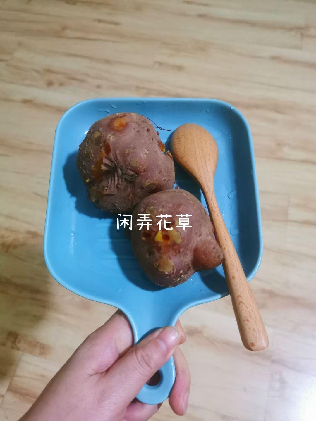 香甜绵软的煮红薯