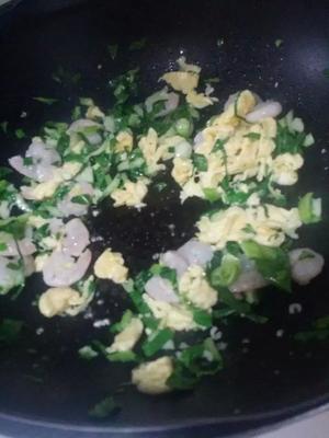 虾仁菜碎蛋炒饭的做法 步骤1
