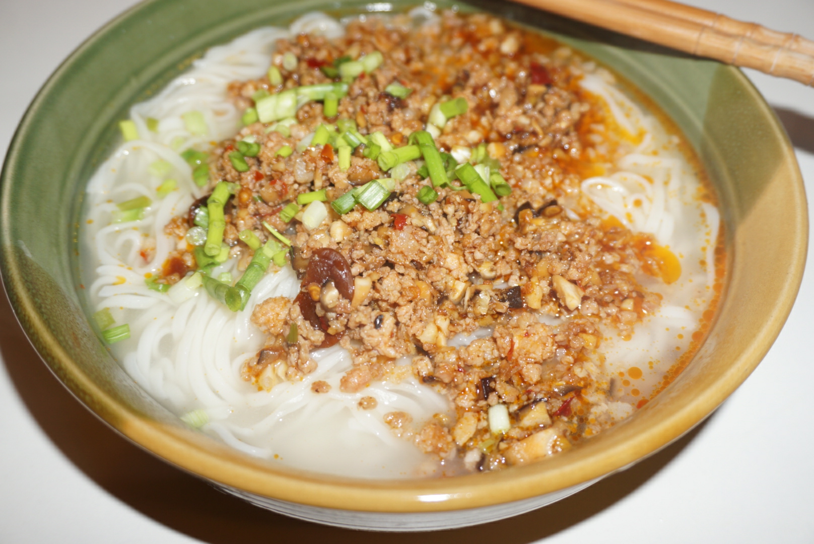 简单好吃的香菇肉末面