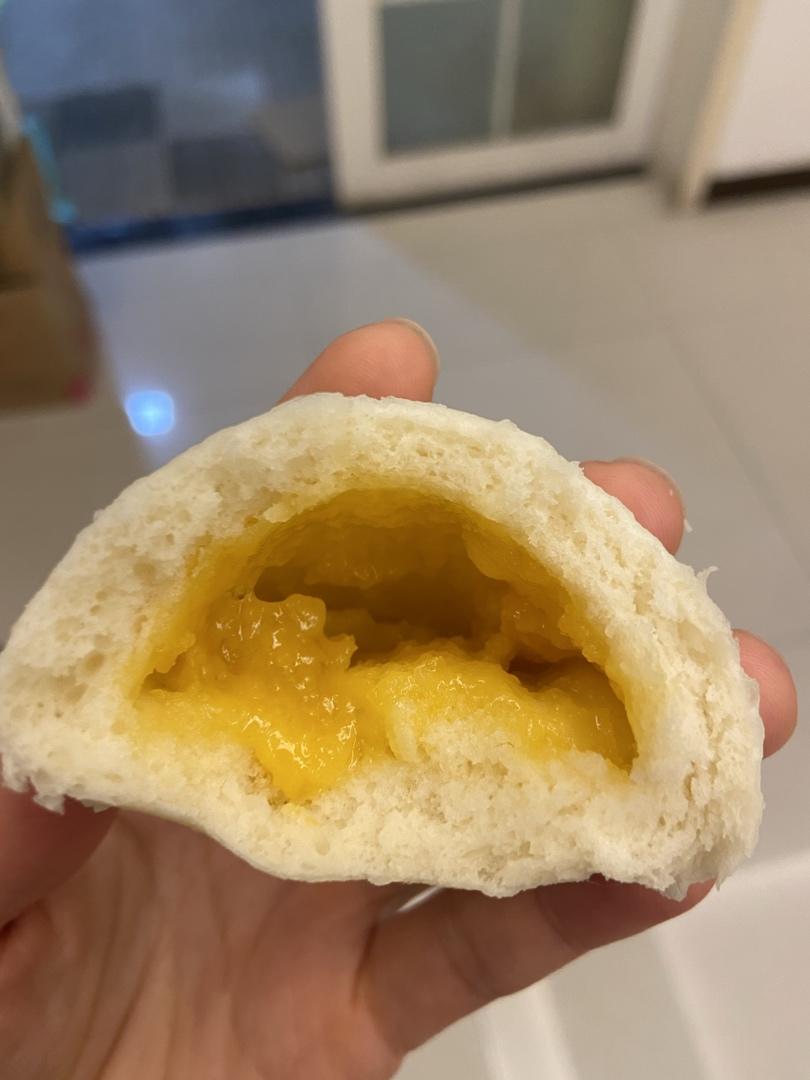 流心奶黄包