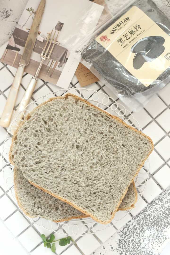 黑芝麻粉面包（面包机版）的做法 步骤7