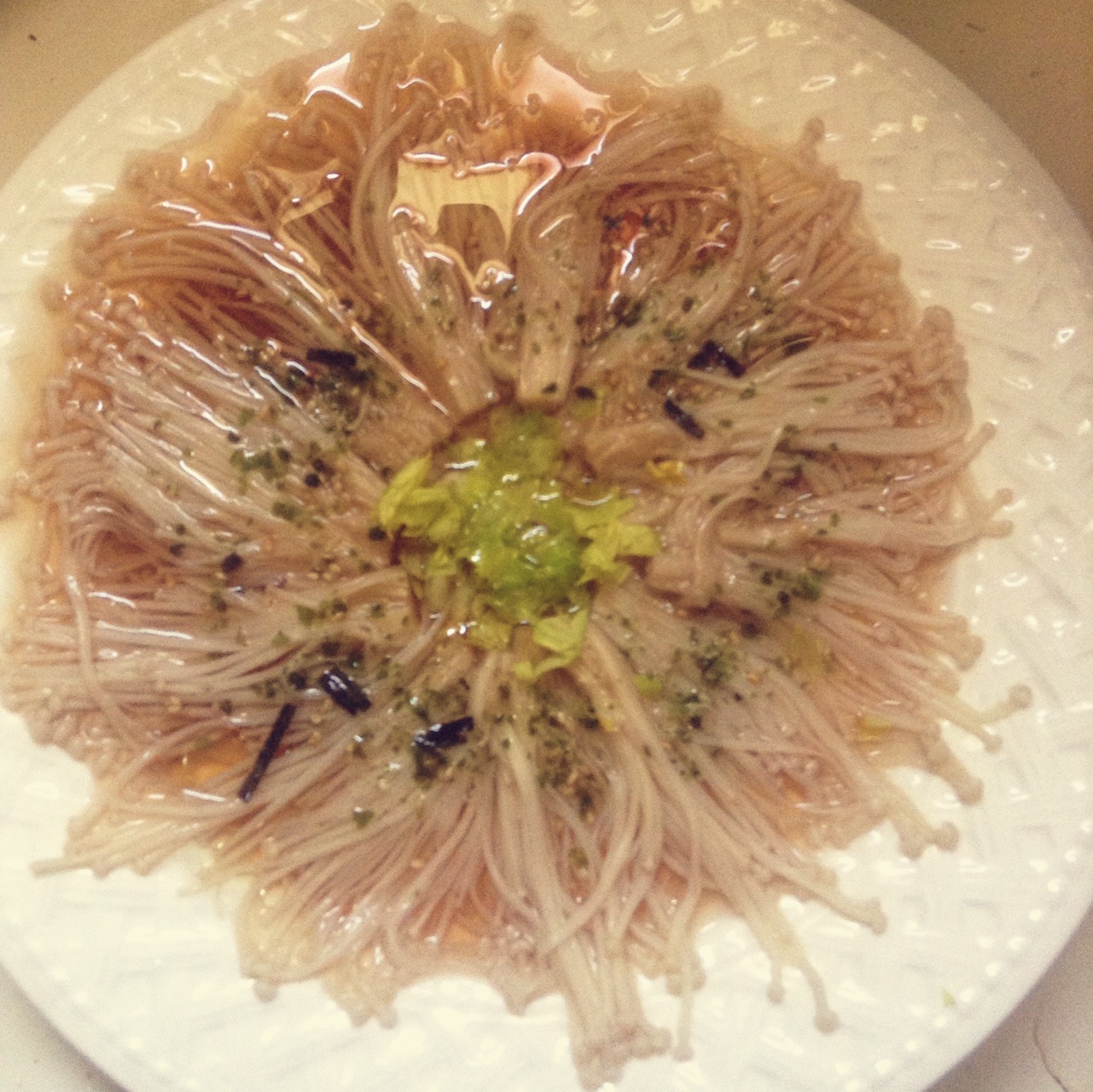 油泼金针菇