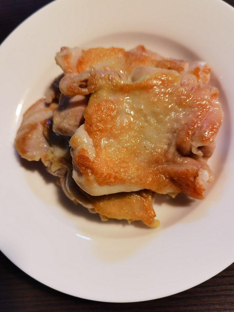 平凡料理 之 农协煎鸡腿