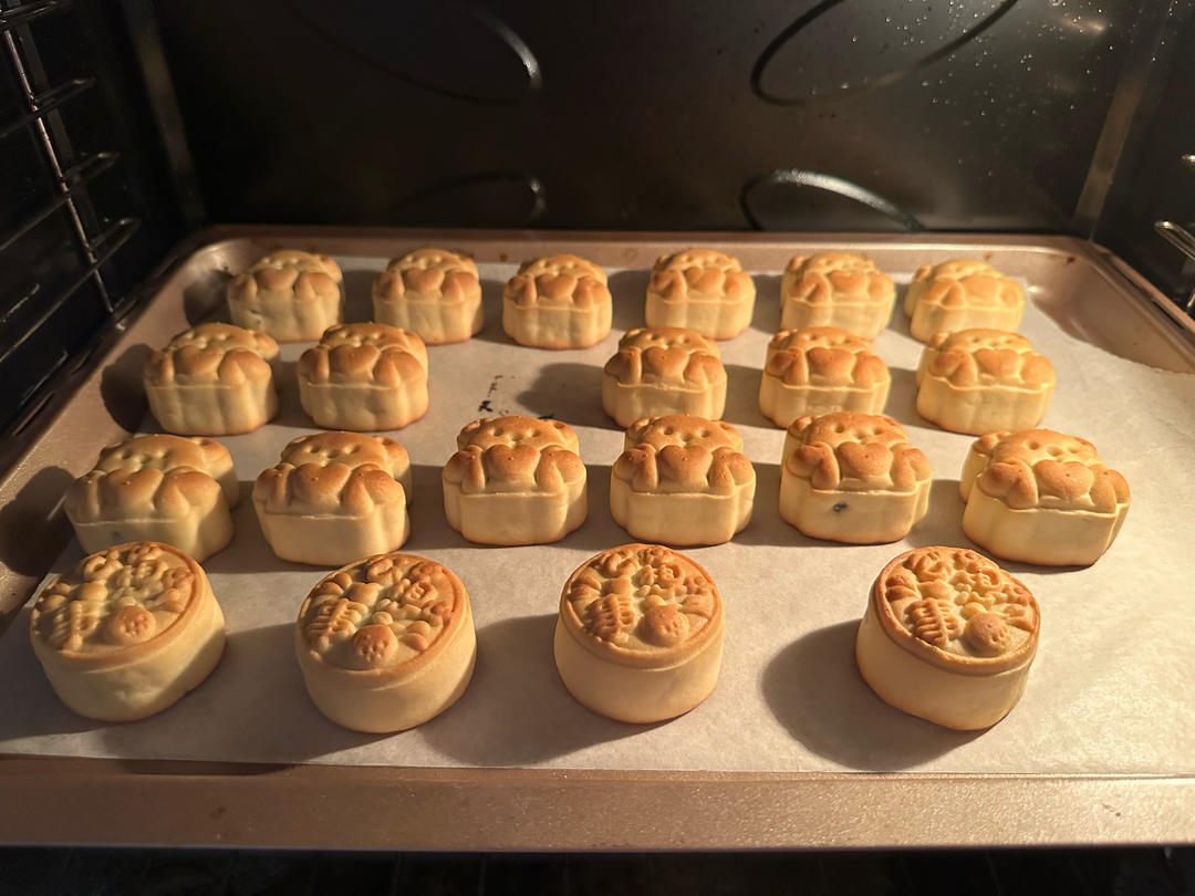 黑芝麻核桃月饼，内附馅料做法，保姆级教程。