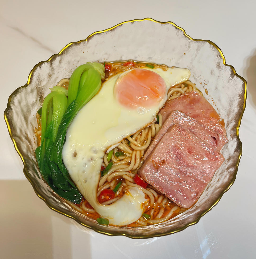 酸辣开胃❗️好吃到连汤汁不剩～酸汤面