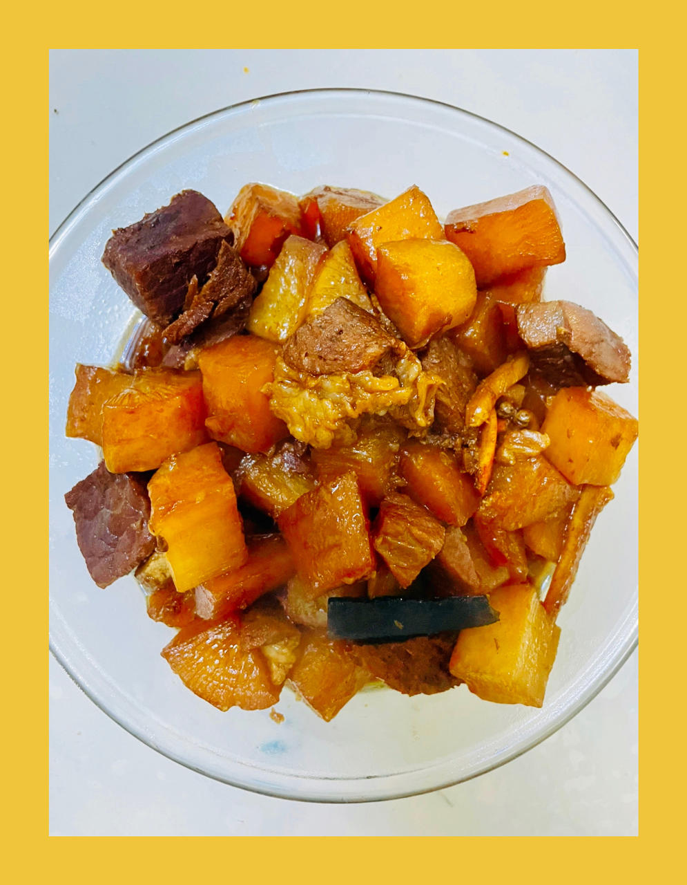 萝卜焖牛腩 （好吃得可以摆摊了）