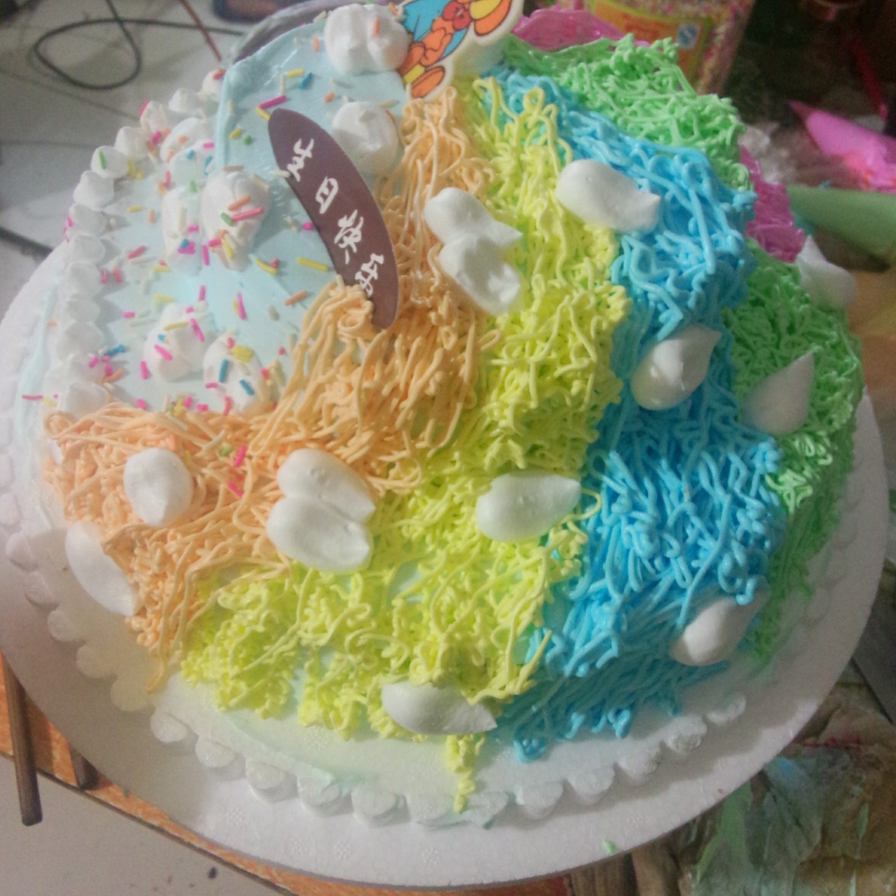 详细的裱花教程--彩虹蛋糕