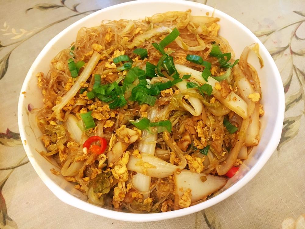 特入味的白菜粉丝（做法家常简单 香香酸酸 开胃 ）