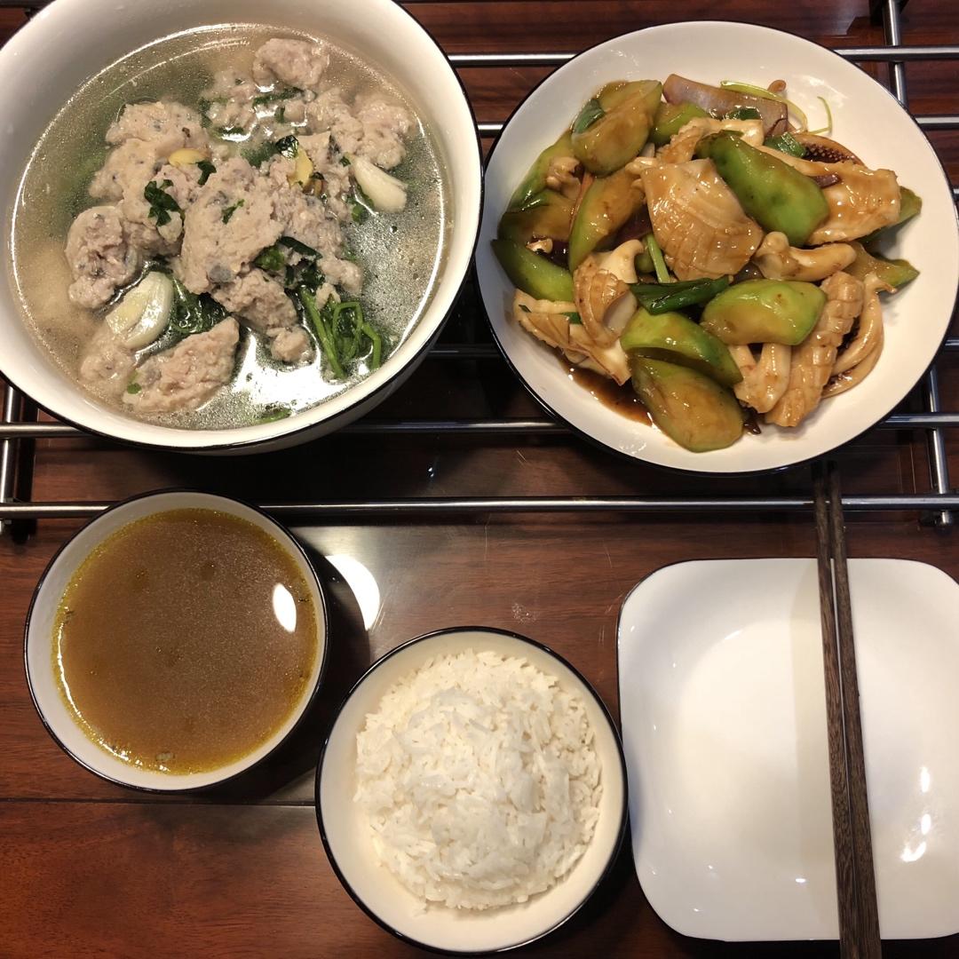 爆炒鱿鱼
