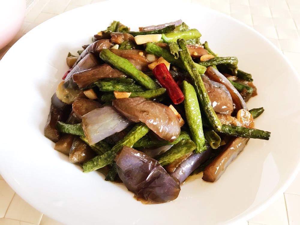 下饭好搭档—茄子炒豆角