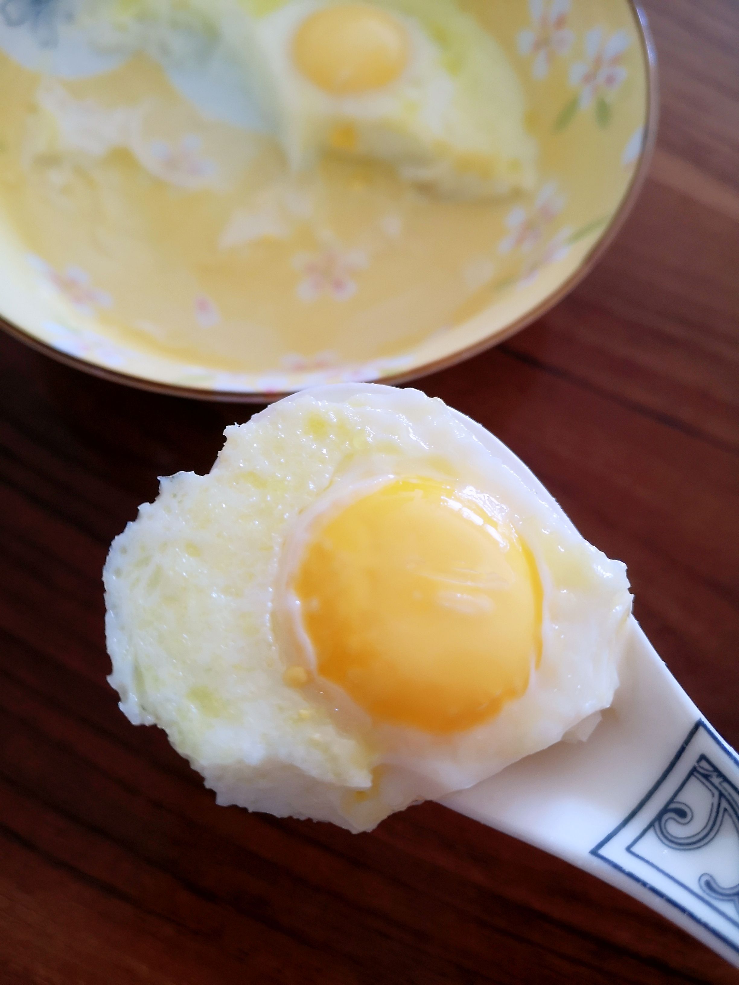 止咳小偏方｜白糖蒸鸡蛋的做法