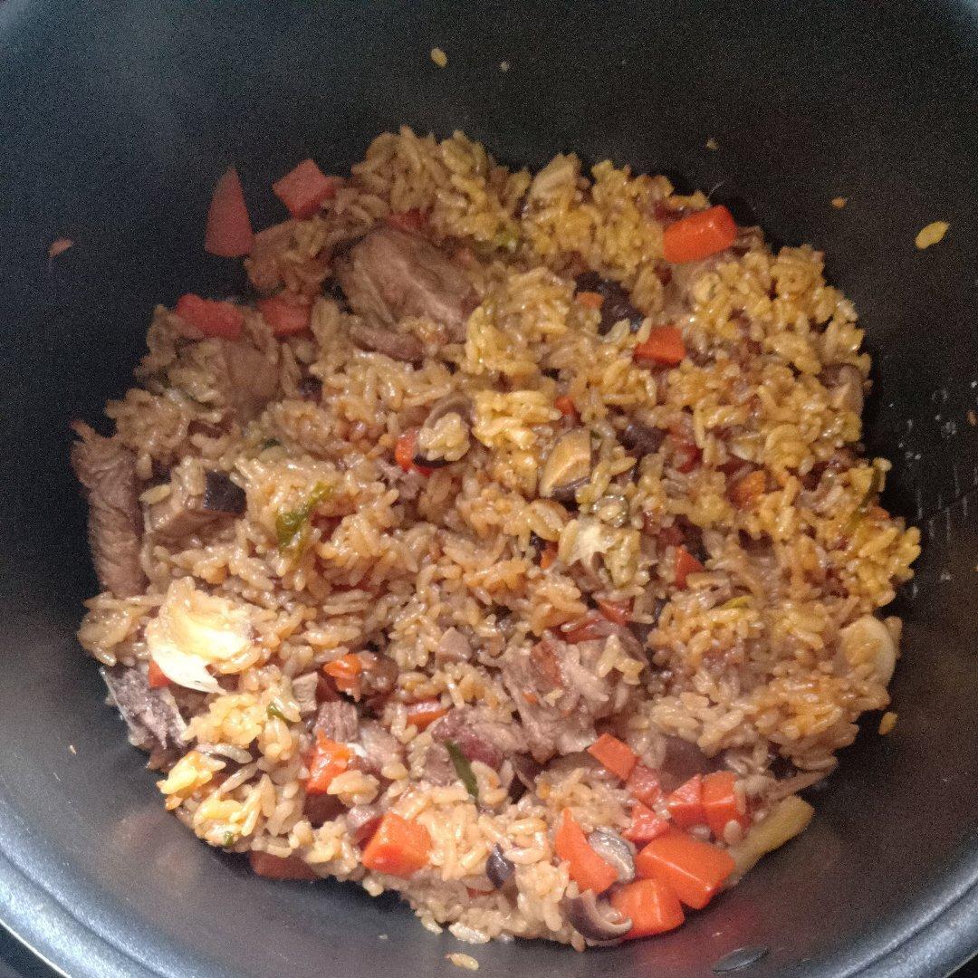 喷香排骨焖饭（爆好吃）