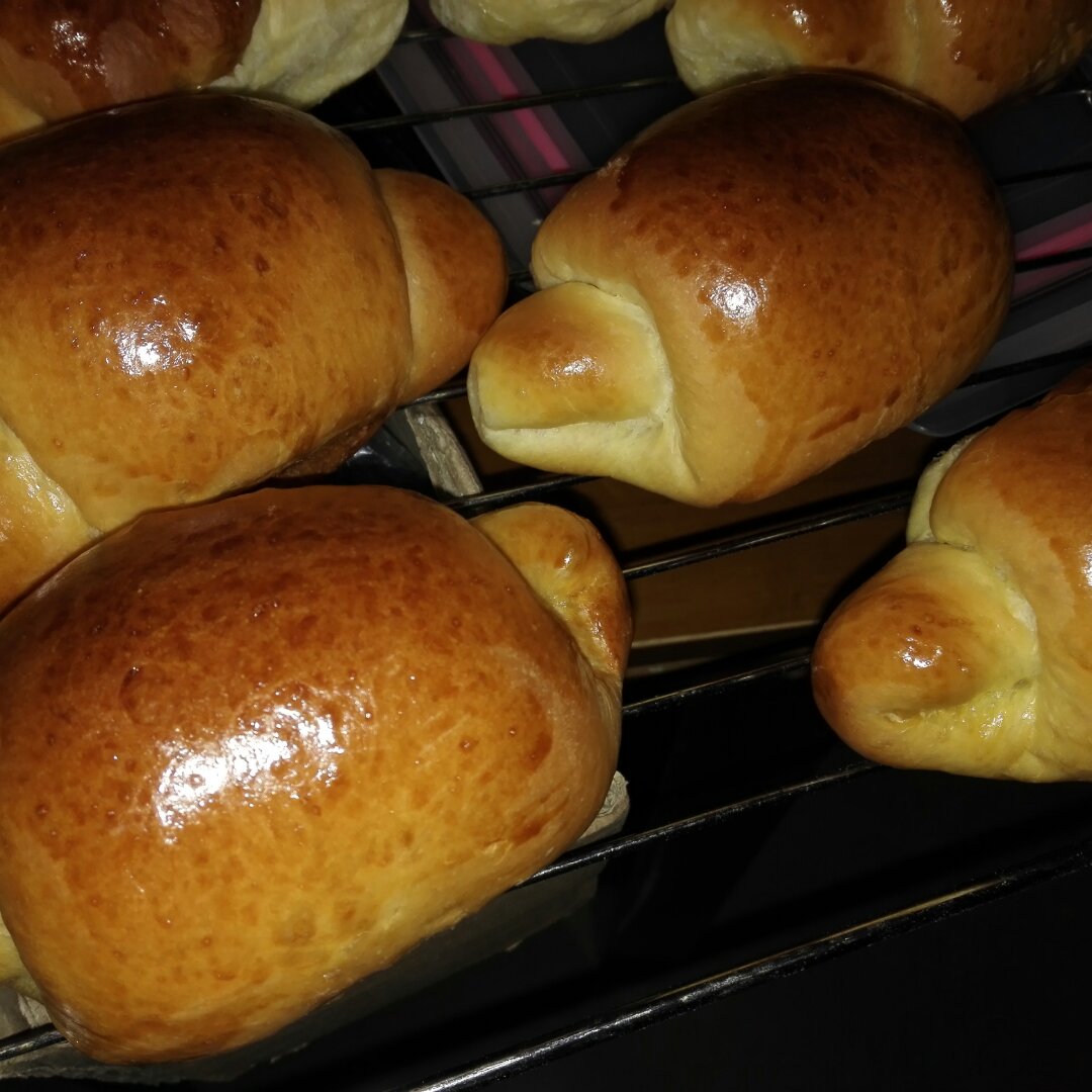 节日里的COMFORT FOOD --- 黄油面包卷