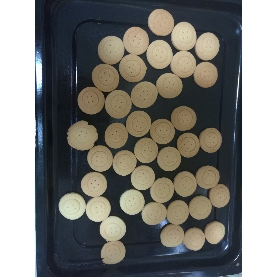 蛋黄纽扣小饼干