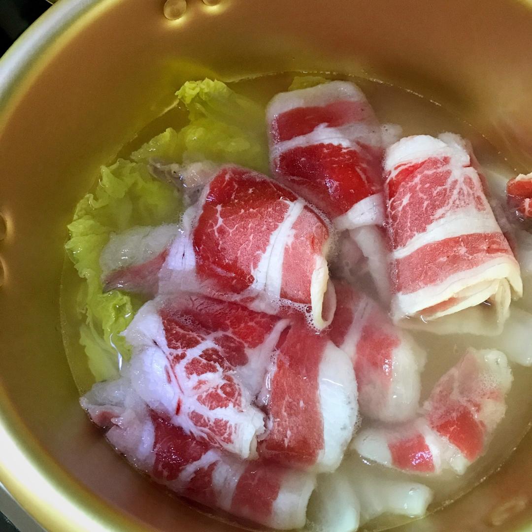 肥牛金针菇卷