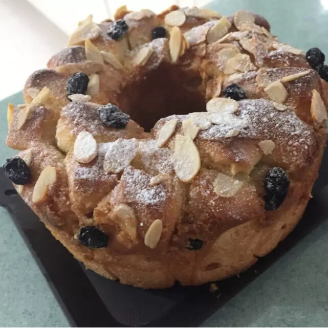 日式香浓炼乳面包