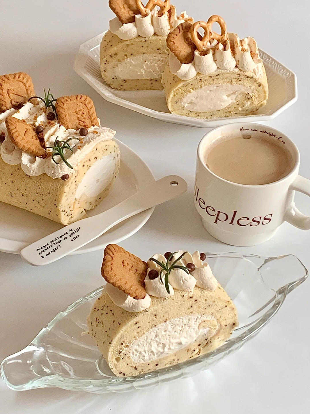 伯爵红茶蛋糕卷🍨🍰烤出了完美毛巾面的蛋糕卷(๑•̀ㅂ•́)و✧的做法 步骤4