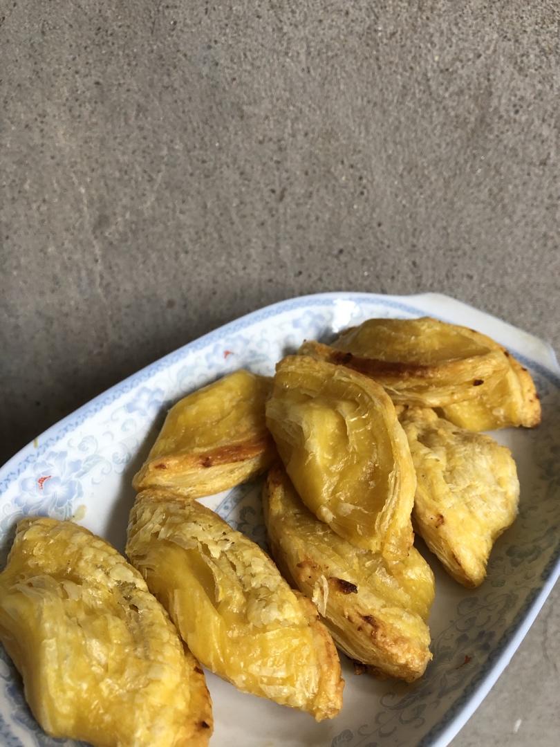 蛋挞皮可以这样用，快速就变苹果派，快学起来吧！超级简单