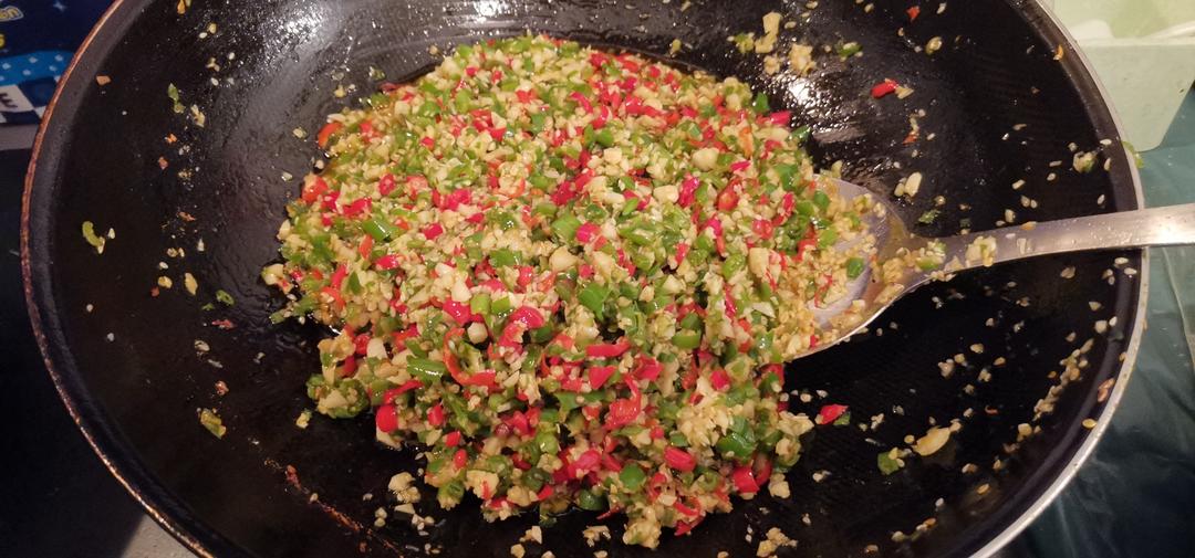 辣哭你的辣椒酱的做法