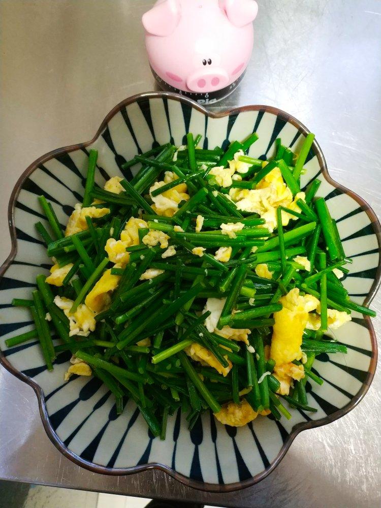 韭菜苔炒蛋