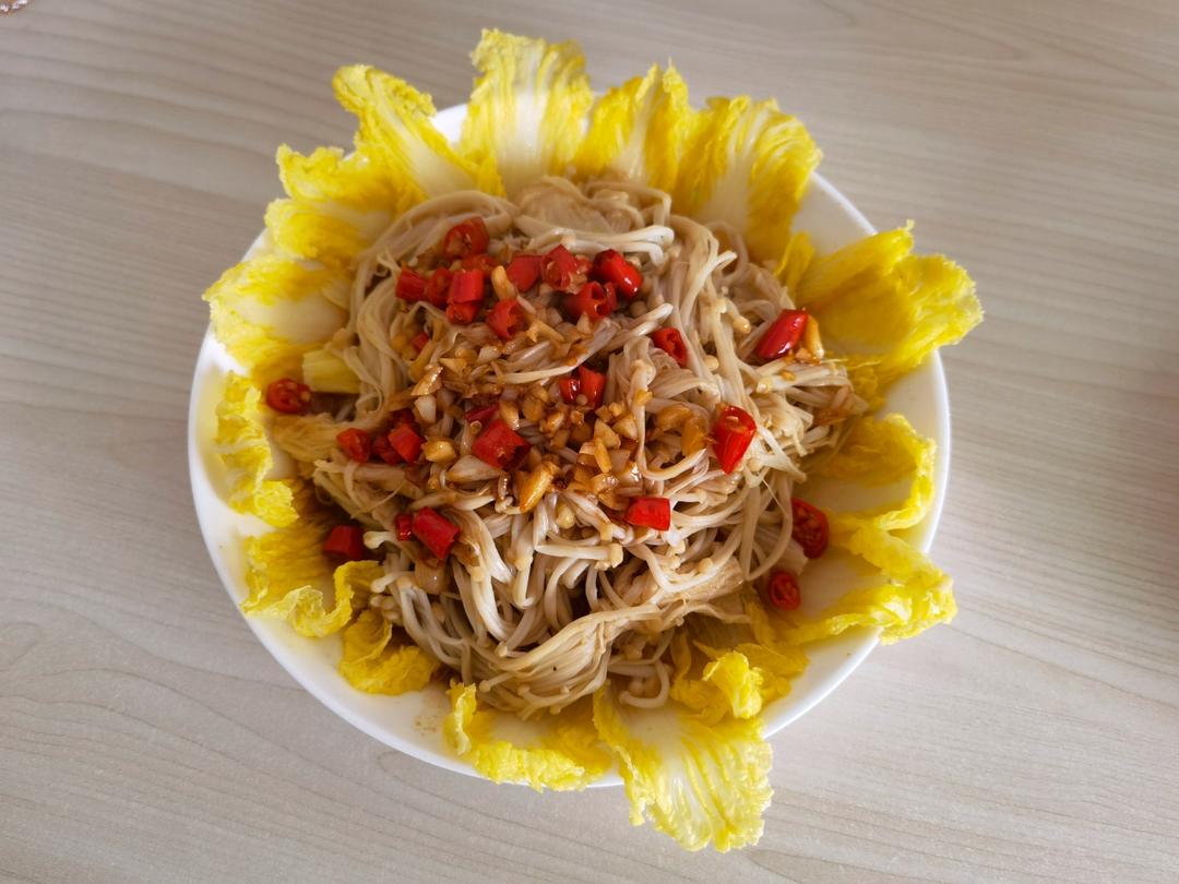 超级下饭的蒜蓉金针菇！好吃到爆