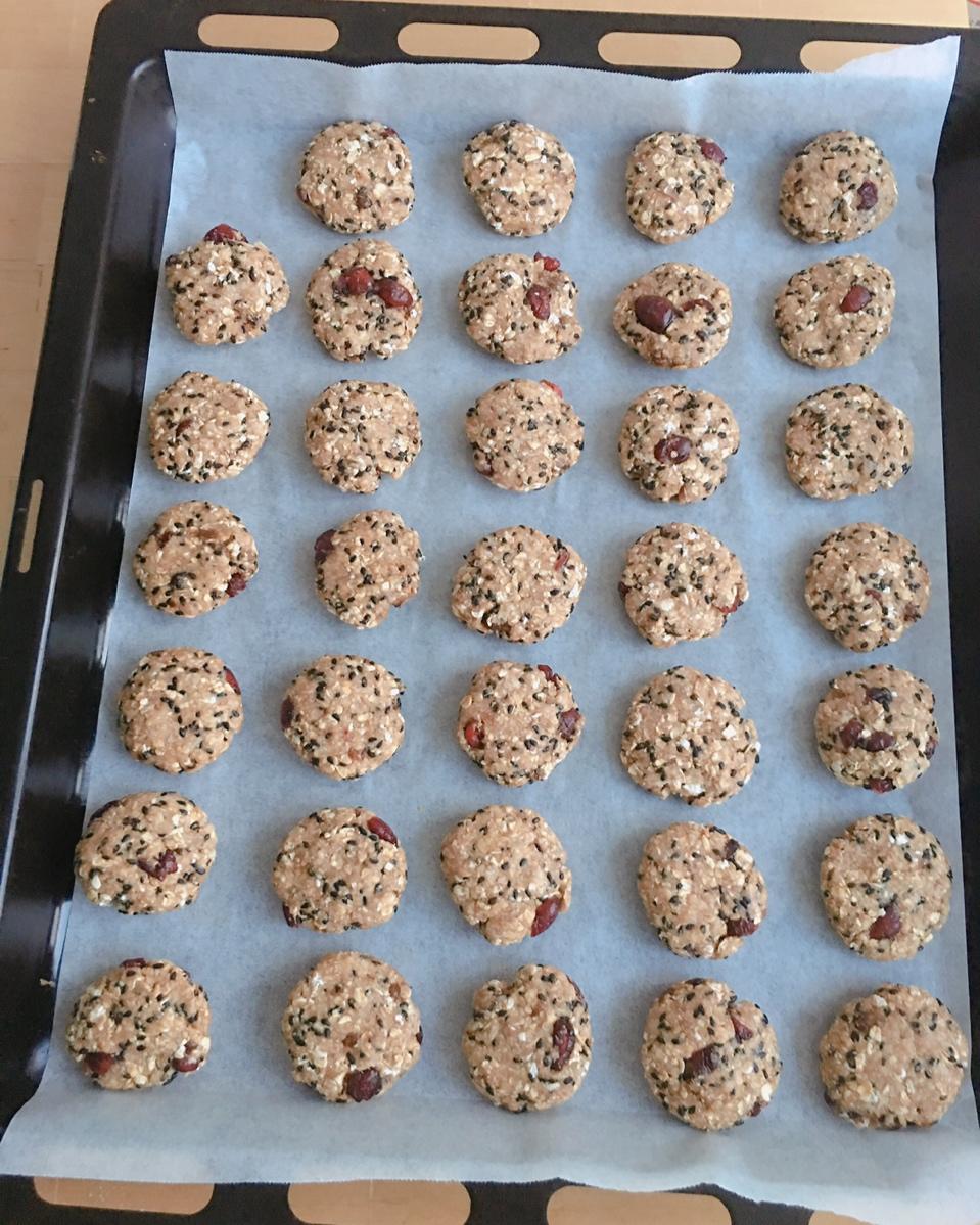 （不喜欢勿尝试 口感偏硬）少糖无油低脂全麦燕麦代餐饼干