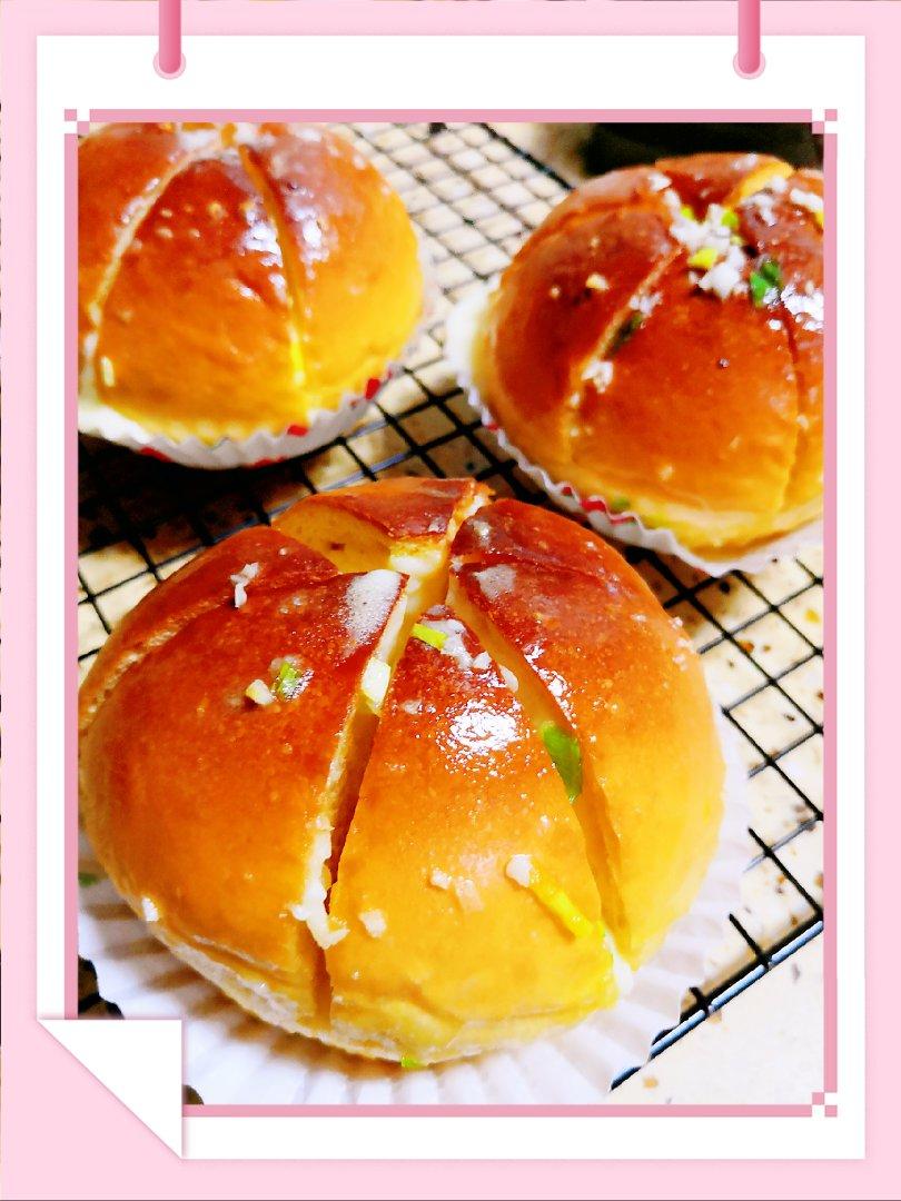 一款从韩国红到全世界的蒜香奶酪包