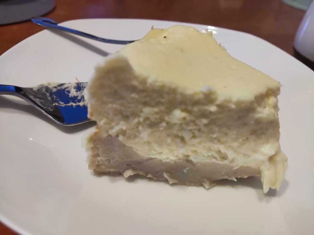 曼食慢语丨酸奶巴斯克蛋糕