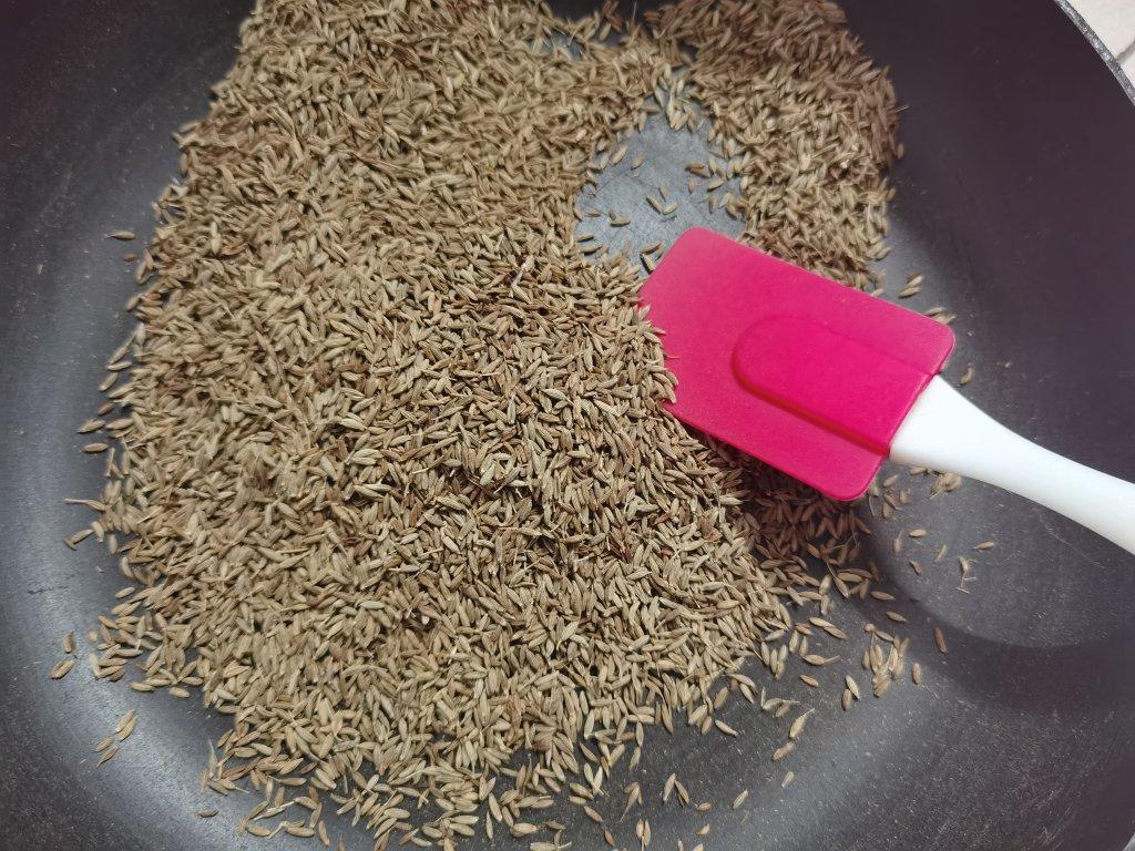 自制孜然粉，香味秒杀成品孜然粉