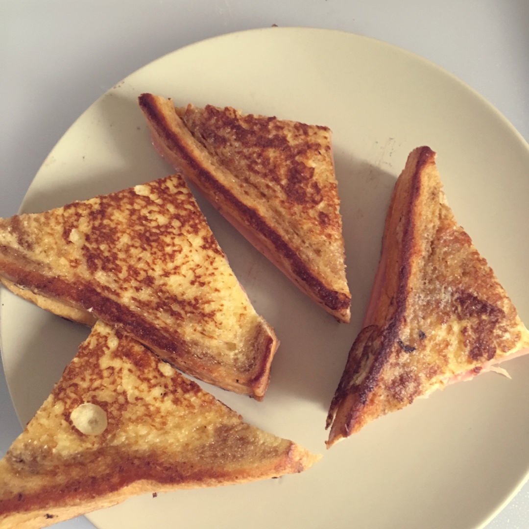 十分钟快手早餐【港式火腿西多士】