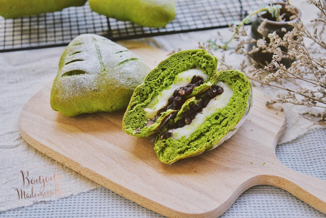 抹茶麻薯红豆软欧包