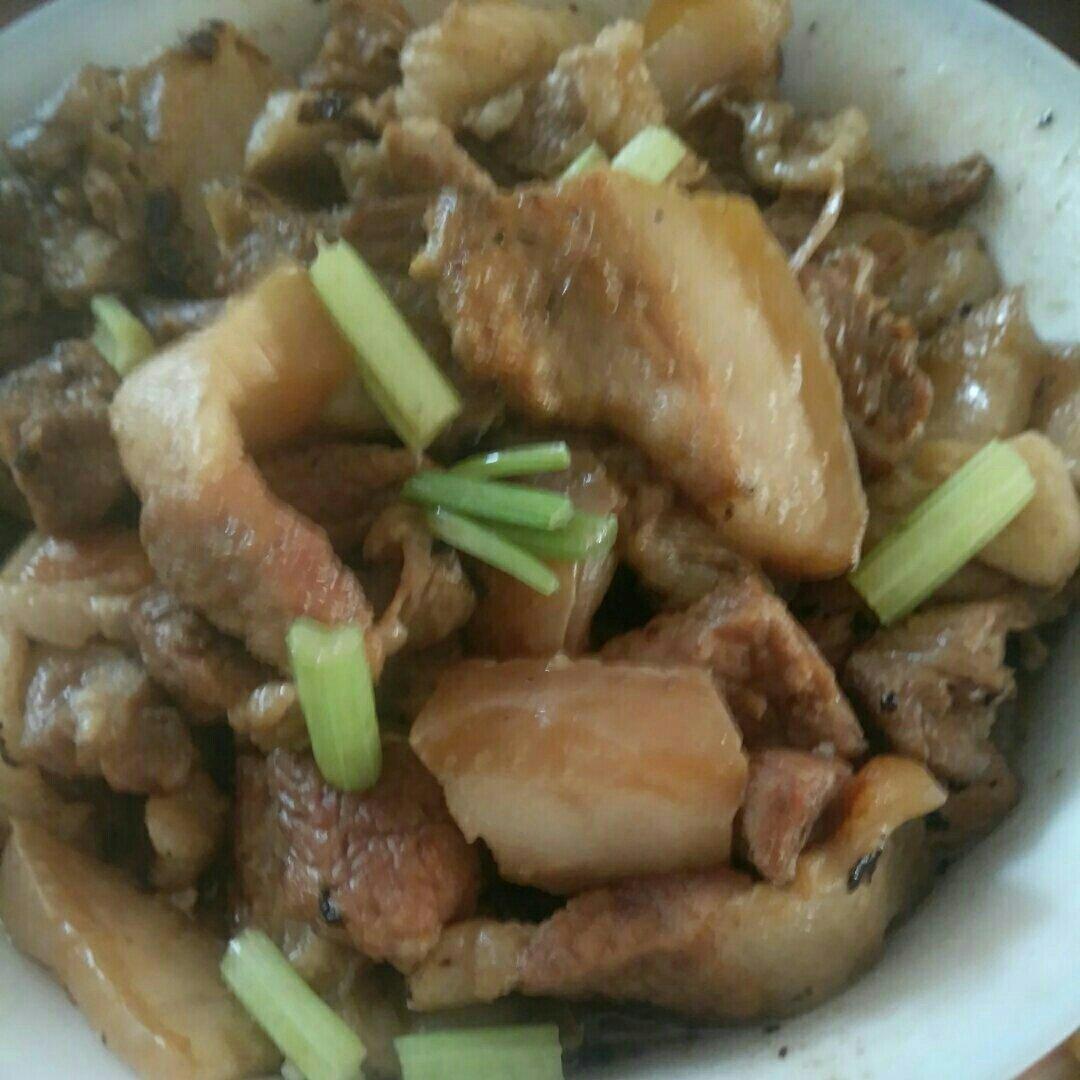 不焯水不放油的家常红烧肉