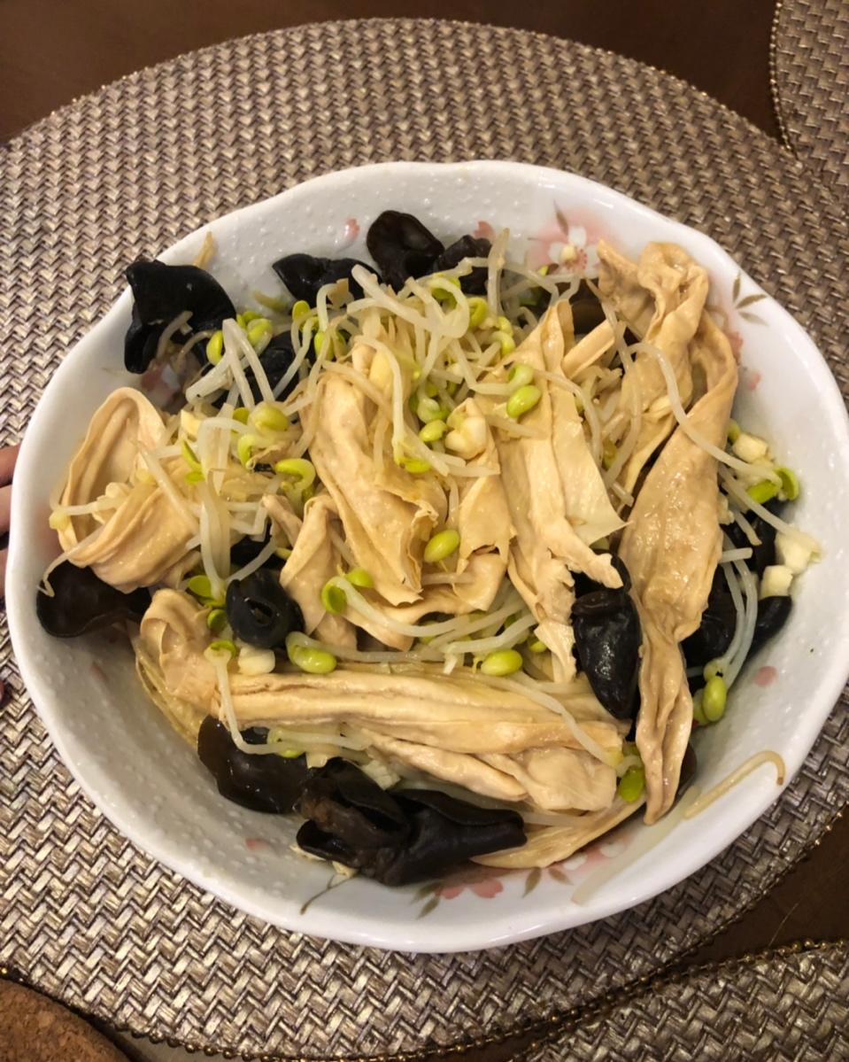 凉拌爽脆木耳