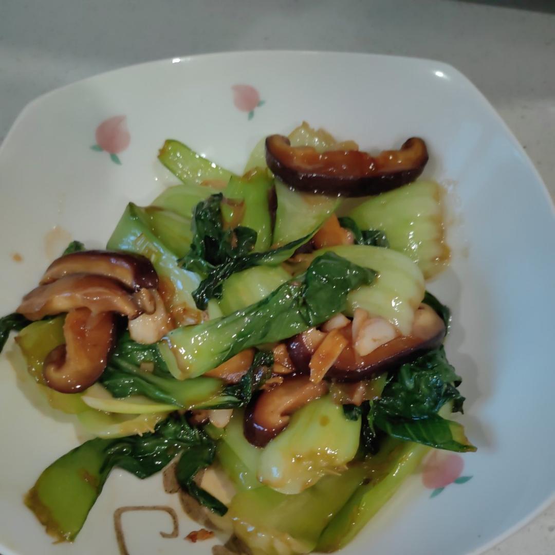 比肉还好吃的——蚝油香菇油菜
