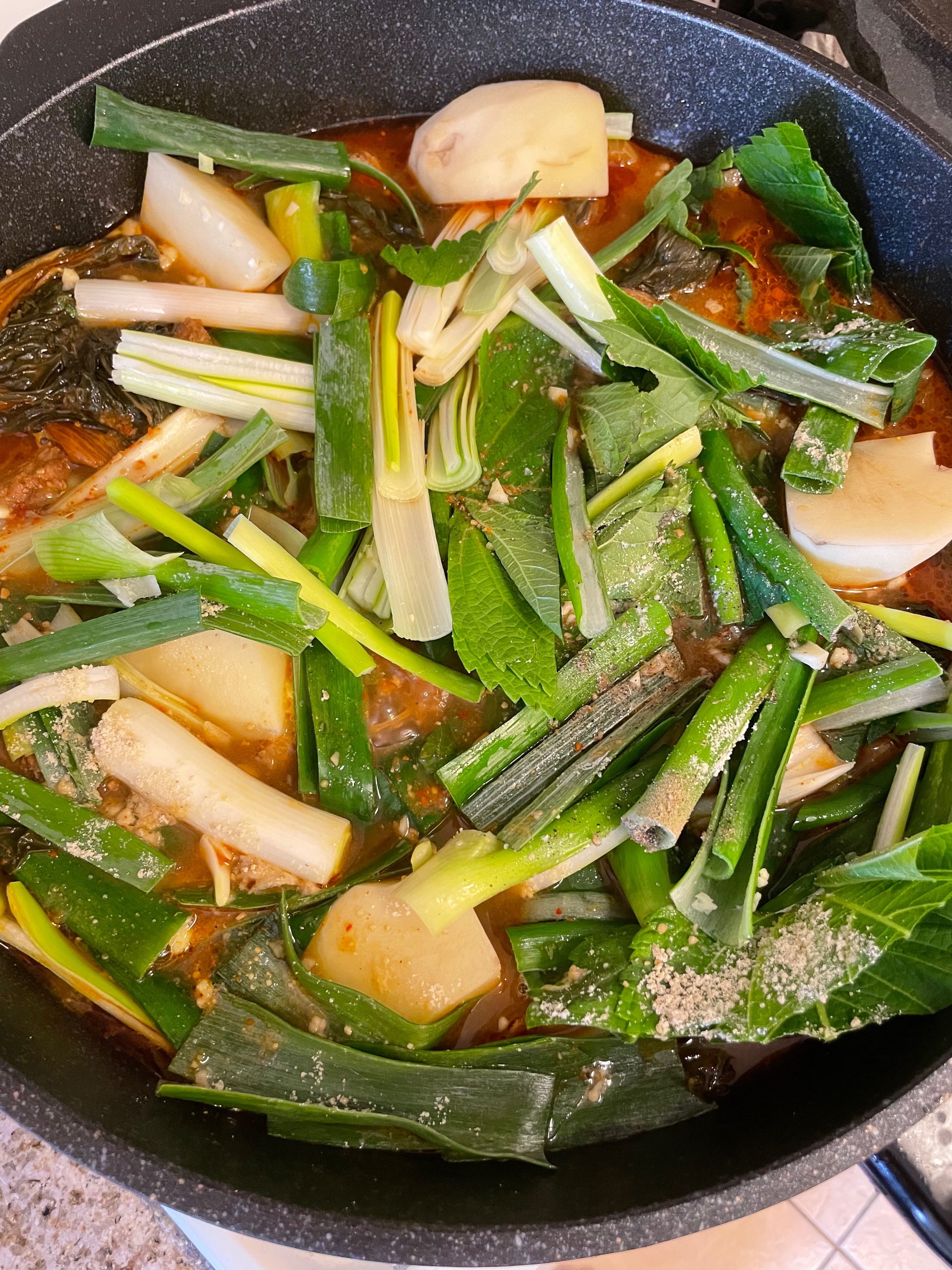正宗韩式脊骨土豆汤감자탕的做法 步骤7