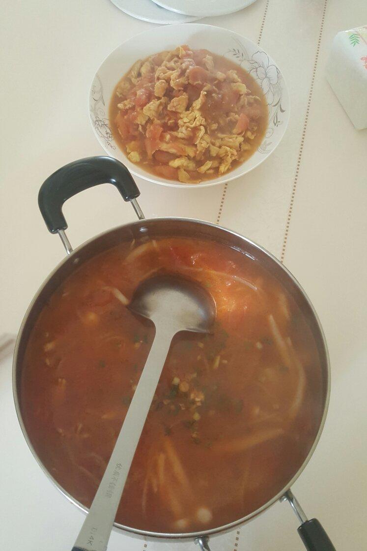#排毒汤#西红柿豆芽汤