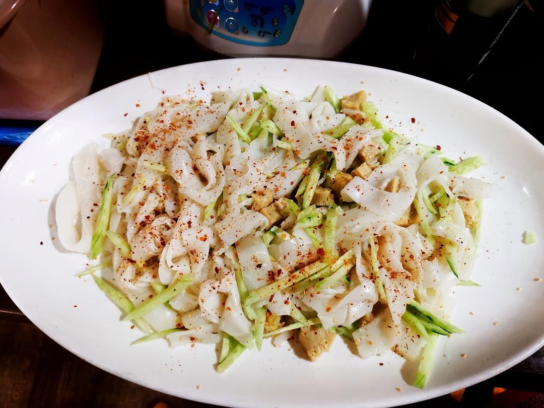 凉皮-家庭自制（告诉你自己做更劲道的秘诀）