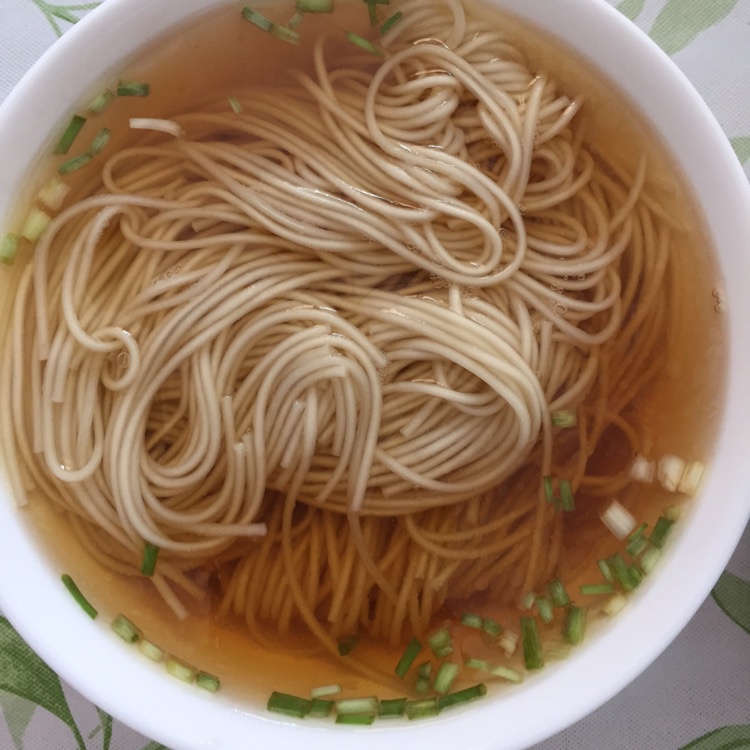 小葱麻油酱油面